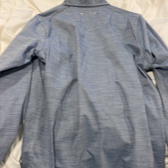 The North Face-  button down dress shirt - Picture 3 of 3